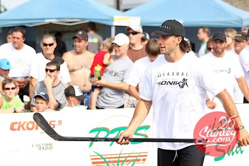 2011 Winter Classic Practice Photos –  – Fansite for Kris  Letang of the Pittsburgh Penguins